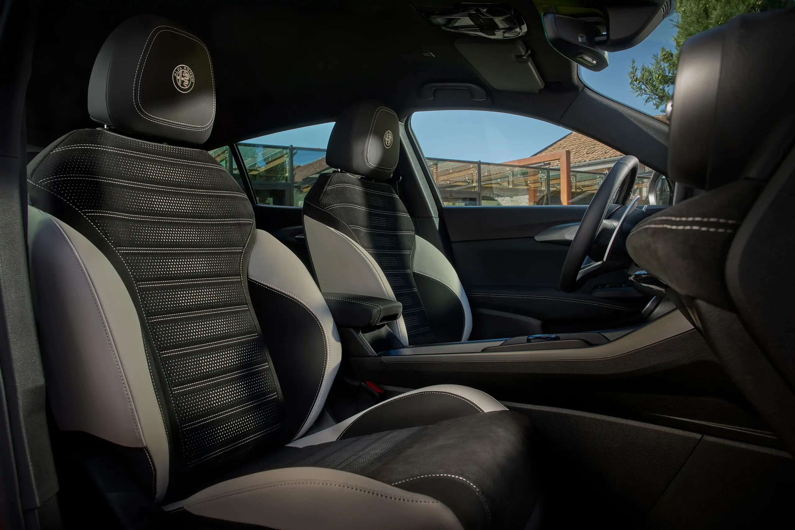 Amplitude-Auto-Alfa-Romeo-Tonale