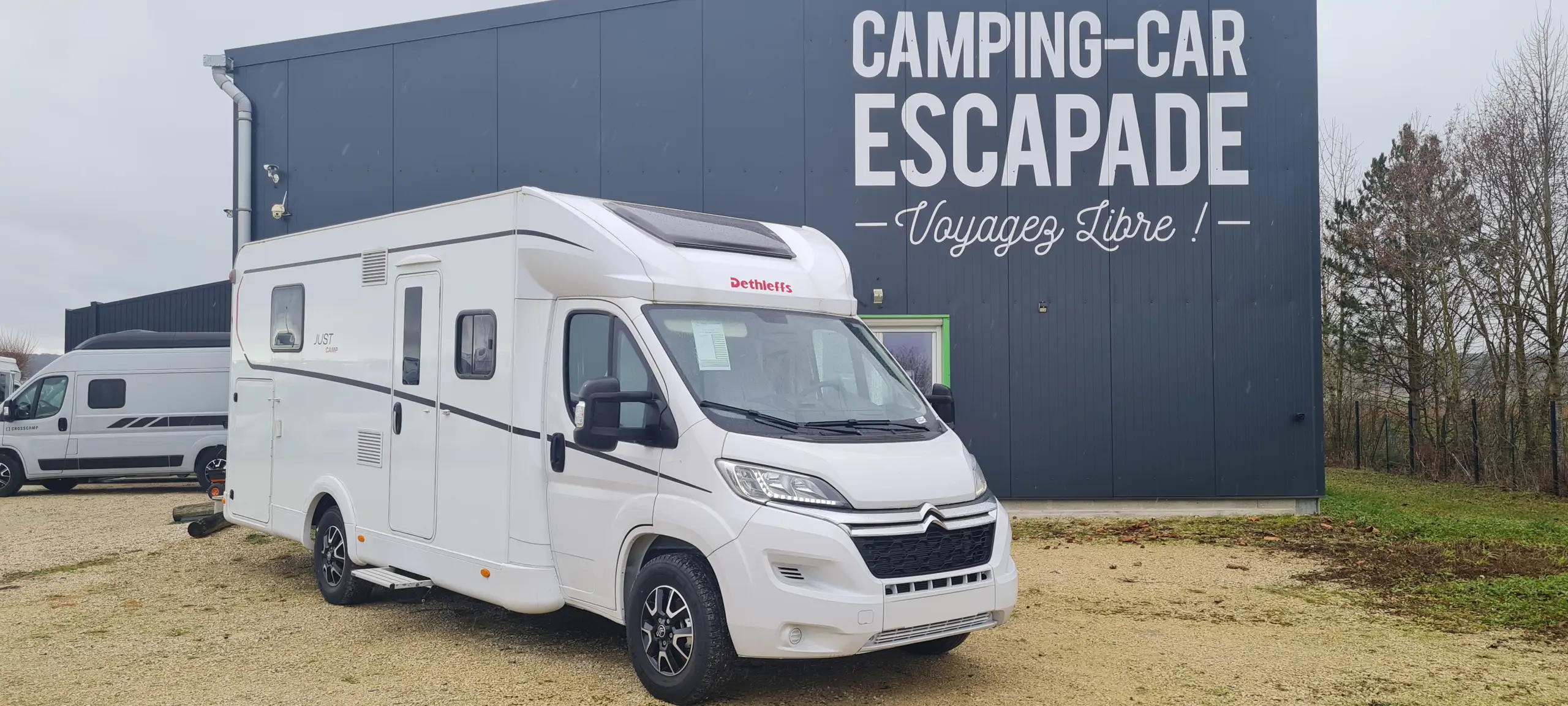 Photo Dethleffs Just T Trend 7052 DBL