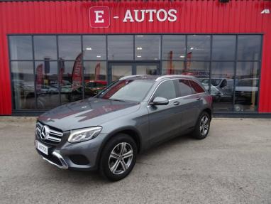 Voir le détail de l'offre de cette MERCEDES-BENZ GLC 350 e 211+116ch Business Executive 4Matic 7G-Tronic plus de 2018 en vente à partir de 37 950 € 
