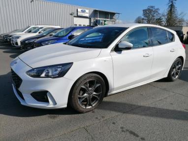 Voir le détail de l'offre de cette FORD Focus 1.0 EcoBoost 125ch ST-Line de 2019 en vente à partir de 238.08 €  / mois
