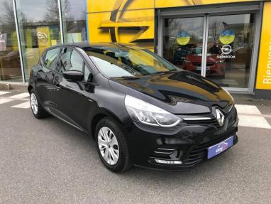 Voir le détail de l'offre de cette RENAULT Clio 0.9 TCe 90ch Trend 5p de 2019 en vente à partir de 12 150 € 
