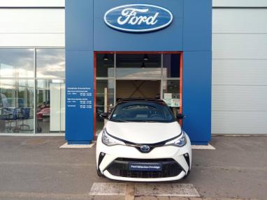 Voir le détail de l'offre de cette TOYOTA C-HR 184h Collection 2WD E-CVT MY20 de 2021 en vente à partir de 245.13 €  / mois