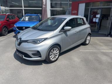 Voir le détail de l'offre de cette RENAULT Zoe Zen charge normale R110 de 2020 en vente à partir de 12 499 € 