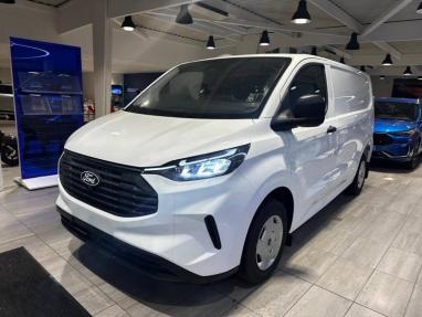 Voir le détail de l'offre de cette FORD Transit Custom Fg 280 L1H1 2.0 EcoBlue 136ch Trend de 2024 en vente à partir de 34 990 € 