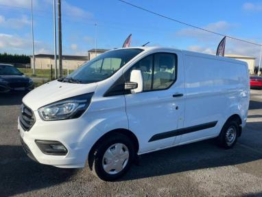 Voir le détail de l'offre de cette FORD Transit Custom Fg 280 L1H1 2.0 EcoBlue 130 Trend Business 7cv de 2022 en vente à partir de 286.02 €  / mois