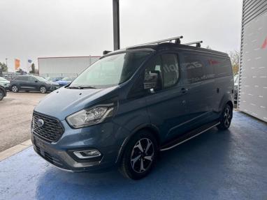 Voir le détail de l'offre de cette FORD Transit CustomNugget 340 L2H1 2.0 EcoBlue 150ch Active BVA6 de 2024 en vente à partir de 59 999 € 