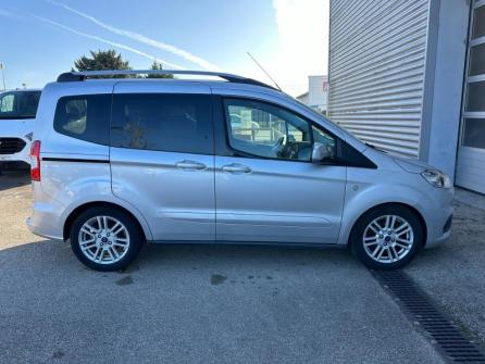 FORD Tourneo Courier 1.5 TDCI 100ch Titanium à vendre à Dole - Image n°4