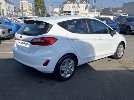 FORD Fiesta 1.5 TDCi 85ch Connect Business Nav 5p à vendre à Orléans - Image n°5