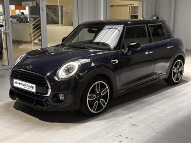 Voir le détail de l'offre de cette MINI Mini 5 Portes Cooper 136ch BVA JCW de 2015 en vente à partir de 213.99 € / mois