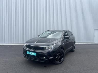 Voir le détail de l'offre de cette OPEL Grandland X 1.2 Turbo Hybrid 136ch GS Light e-DCT6 de 2024 en vente à partir de 301.21 €  / mois