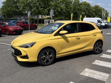 Voir le détail de l'offre de cette MG MOTOR MG3 Hybrid+ 195ch Luxury de 2025 en vente à partir de 237.78 €  / mois