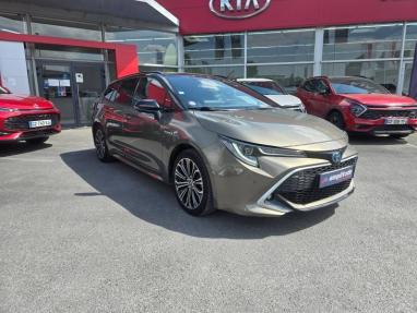 Voir le détail de l'offre de cette TOYOTA Corolla Touring Spt 122h Collection MY21 de 2020 en vente à partir de 17 999 € 