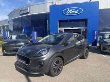 Voir le détail de l'offre de cette FORD Puma 1.0 Flexifuel 125ch S&S mHEV Titanium de 2022 en vente à partir de 195.89 €  / mois