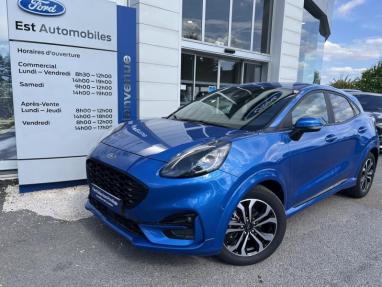Voir le détail de l'offre de cette FORD Puma 1.0 Flexifuel 125ch S&S mHEV ST-Line de 2023 en vente à partir de 227.5 €  / mois