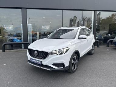 Voir le détail de l'offre de cette MG MOTOR ZS EV 143ch Luxury de 2021 en vente à partir de 177.1 € / mois