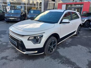 Voir le détail de l'offre de cette KIA Niro 1.6 GDi 129ch HEV Active DCT6 de 2025 en vente à partir de 30 499 € 